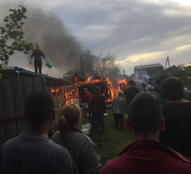 
		
		Очевидцы сообщили о пожаре в Чемодановке
		
	