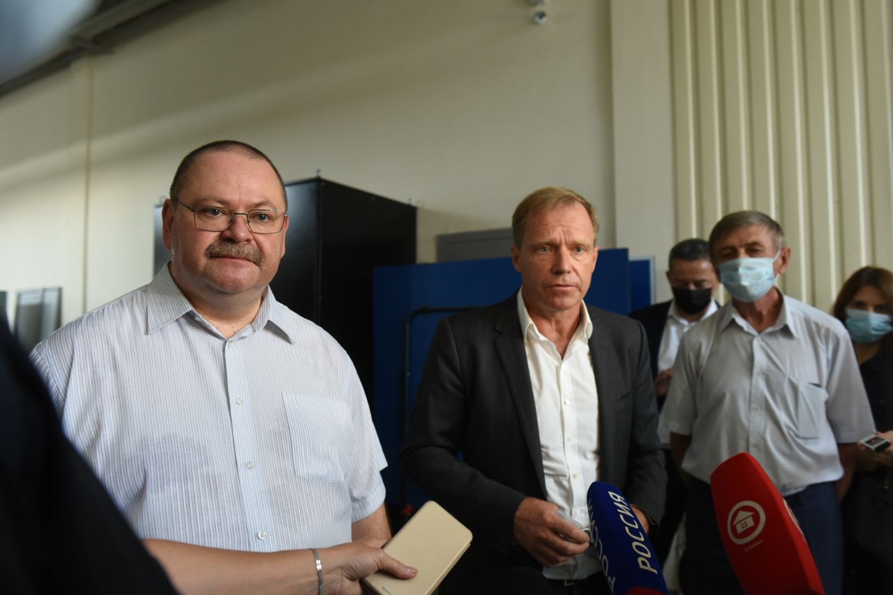 
		
		Члены СовФеда вместе с Мельниченко осмотрели предприятия технопарка «Рамеев»
		
	