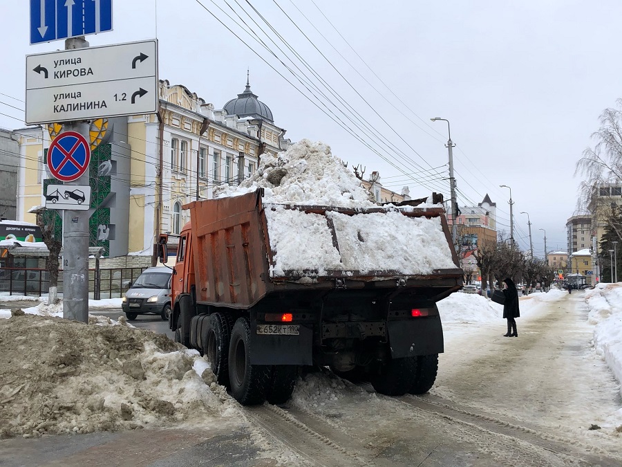 
		
		В Пензе на использование снегоплавильной установки потратят 2 млн рублей
		
	