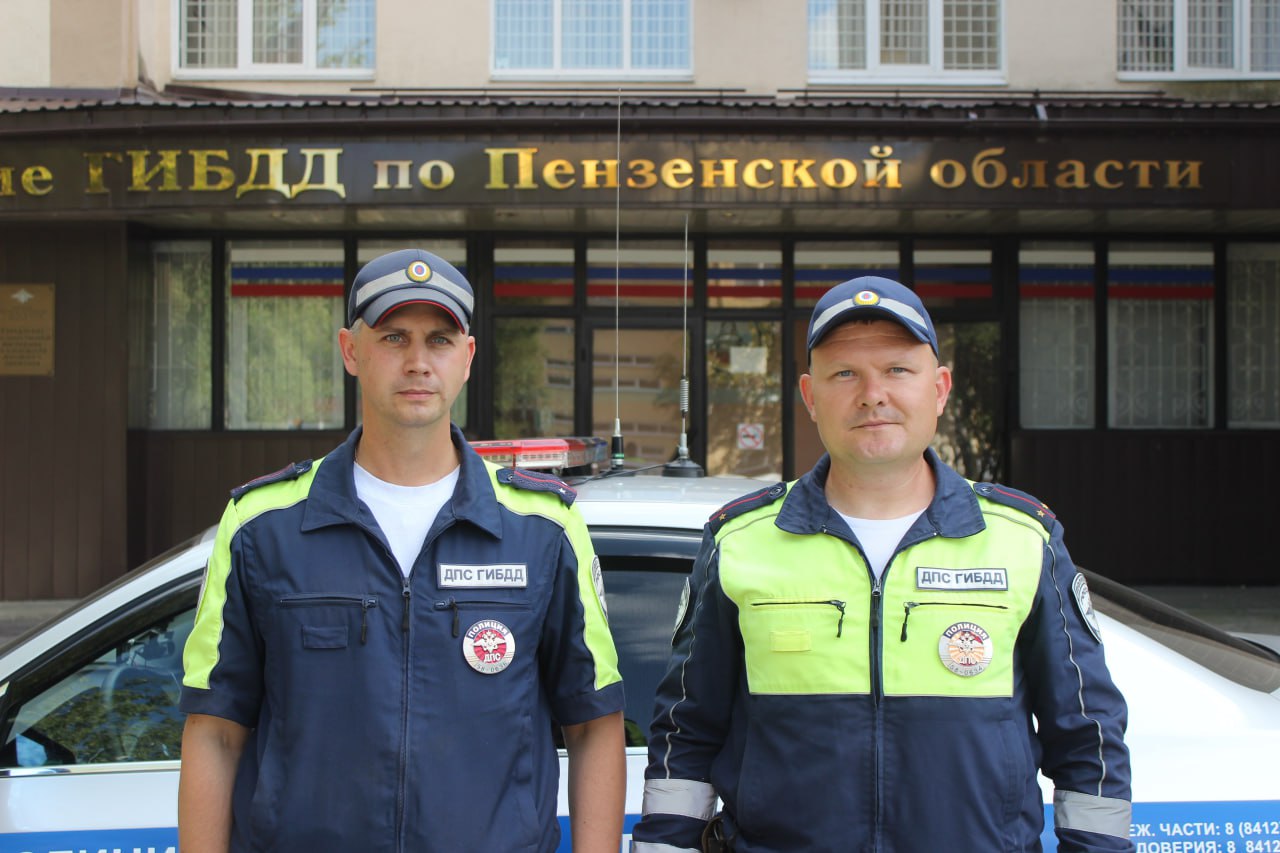 В Пензенской области полицейские спасли водителя, которому стало плохо за  рулем