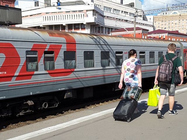 Станции пенза нижневартовск. Пенза 1 вокзал поезд Пенза. Электричка Пенза Самара. Пенза Сочи поезд. Детский поезд в Пензе.