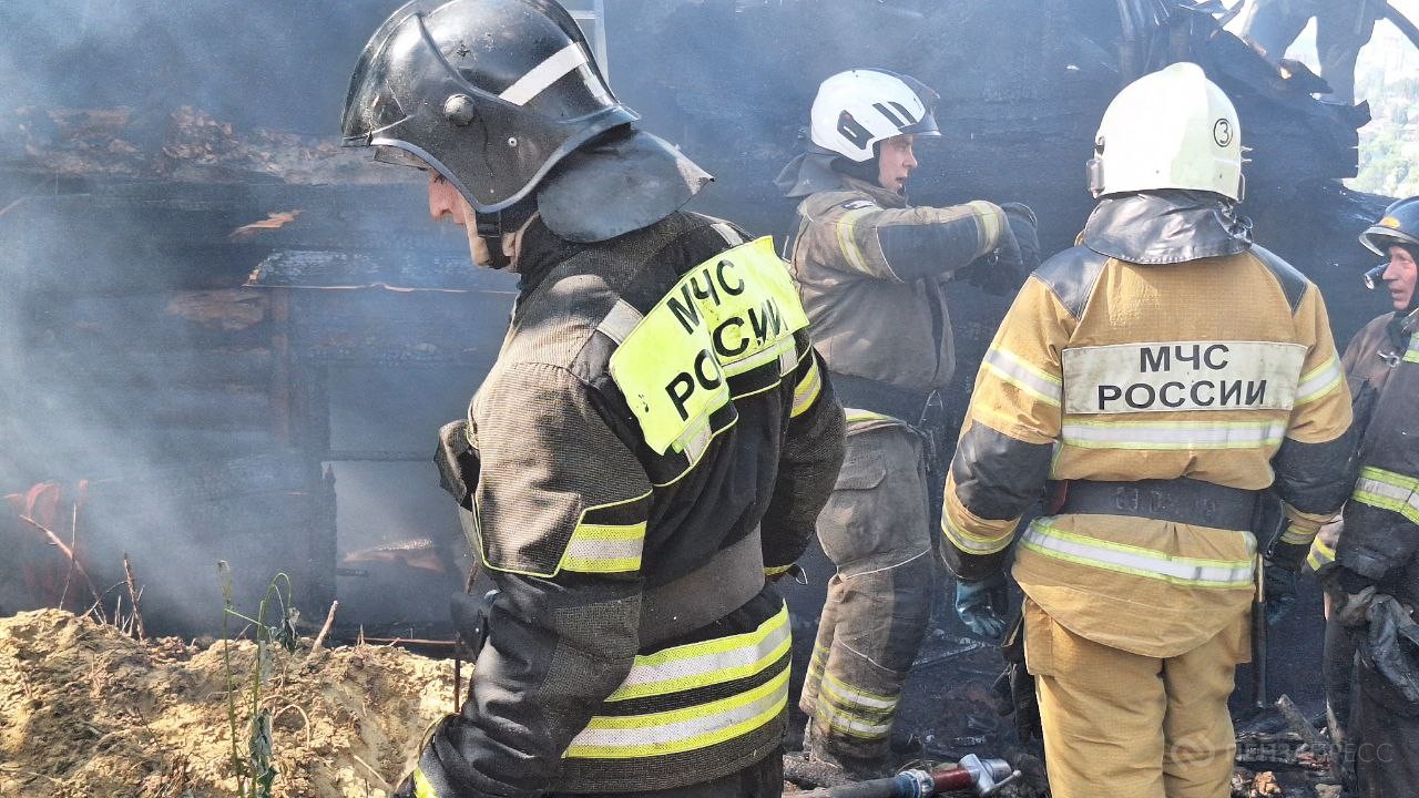 Прокуратура Пензенской области: многодетной семье из Бессоновского района,  пострадавшей от пожара, окажут помощь