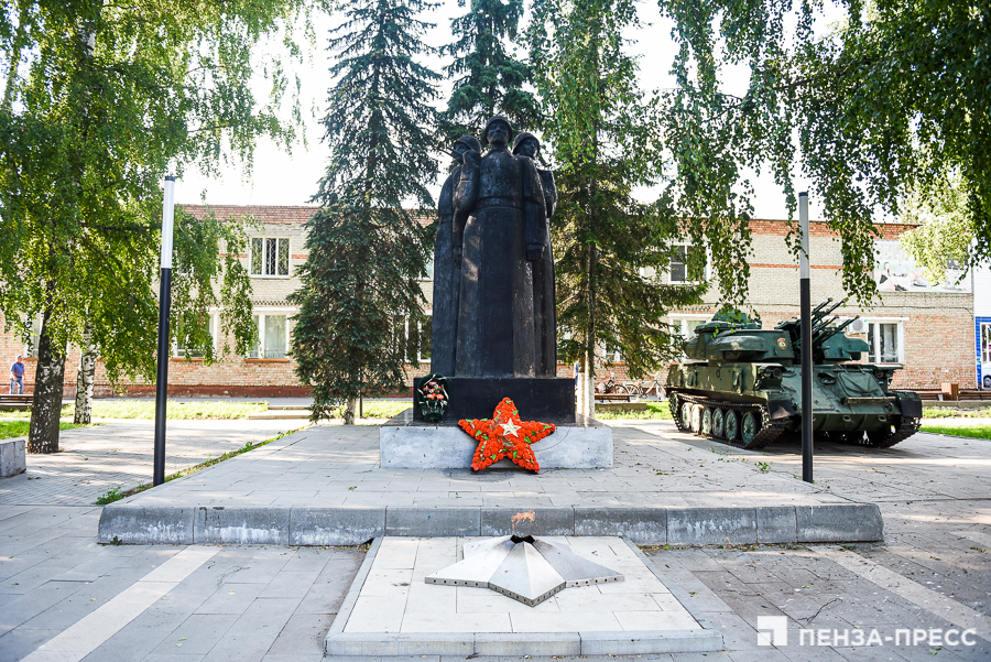 Башмакова пензенская область. Достопримечательности Башмаково. Сквер Ленина Башмаково Пензенская. Сквер Ленина Башмаково Пензенская область история.